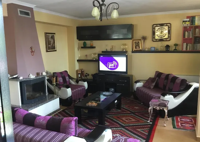 Villa Tradicionale Violeta *
