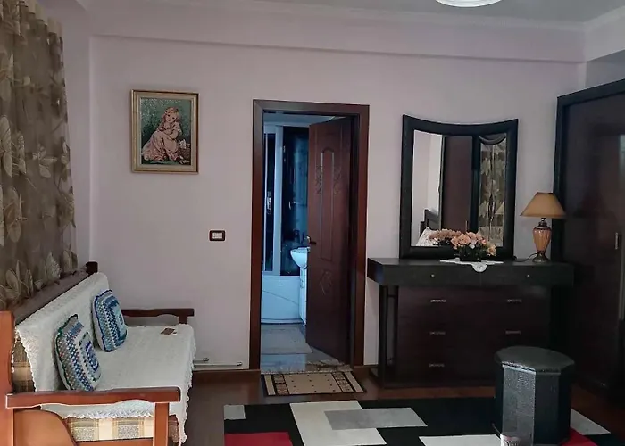 Tradicionale Violeta * Korce