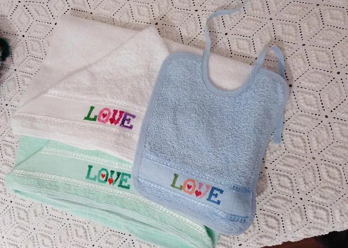 Tradicionale Violeta Villa